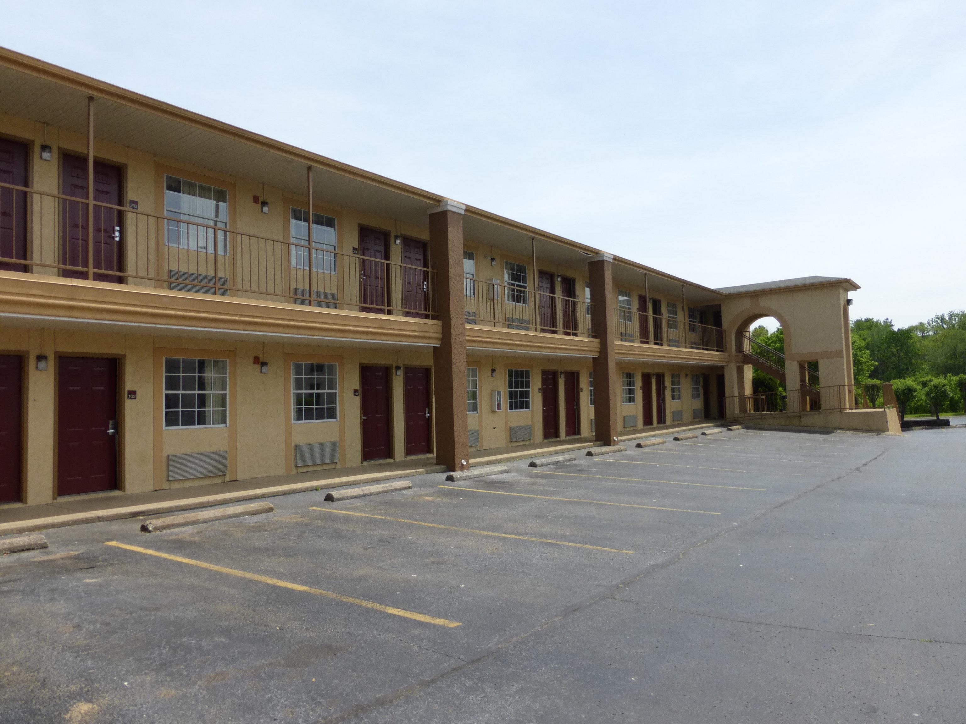 Red Roof Inn Columbia, Tn Exterior foto